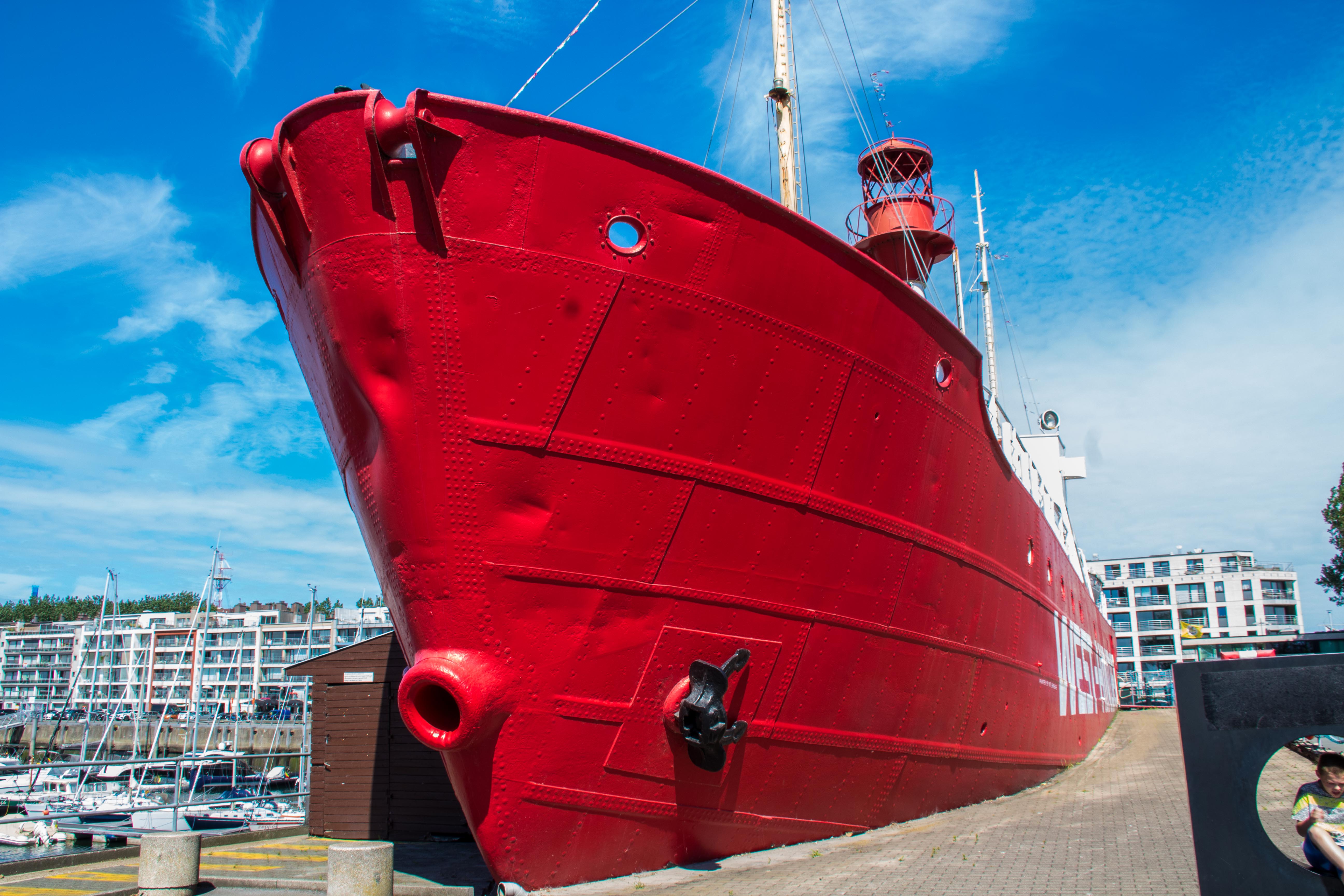 Bateau de pêche-02.jpg